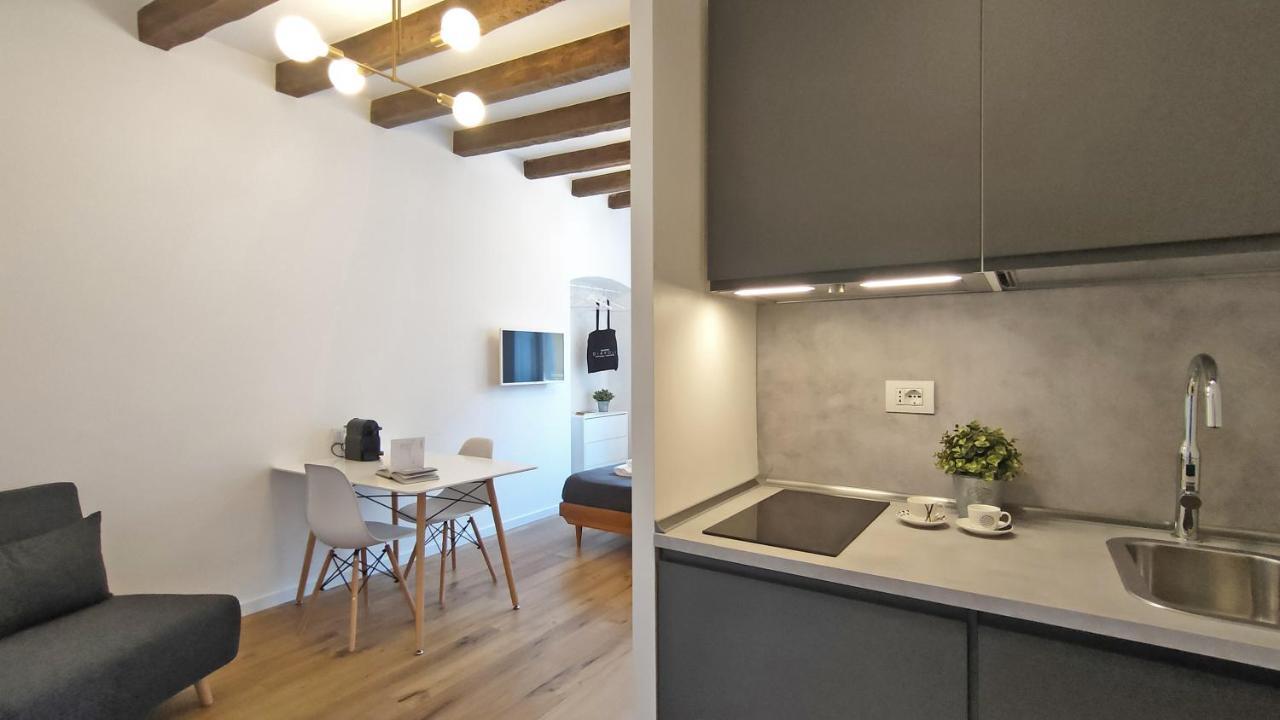 Milano Navigli Apartment - Via Vigevano Exterior foto